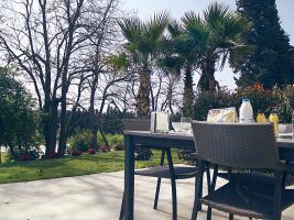 Le Chateau Des Cinq Cantons Hotel Carpentras Eksteriør billede