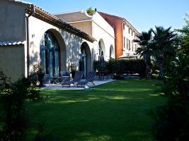 Le Chateau Des Cinq Cantons Hotel Carpentras Eksteriør billede